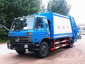 東風(fēng)10方壓縮式垃圾車