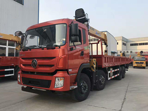 東風特商8.5隨車吊