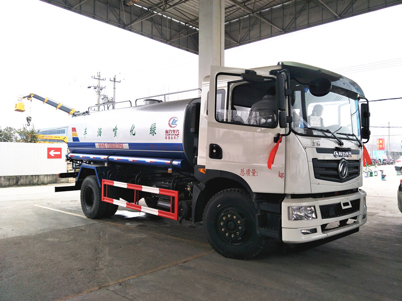 東風(fēng)T5新款灑水車