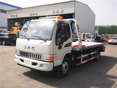 江淮駿鈴平板一拖二清障車(chē)