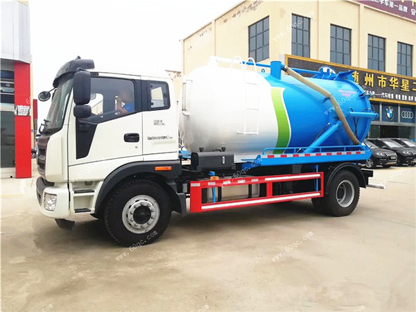 福田瑞沃10方吸污車(chē)