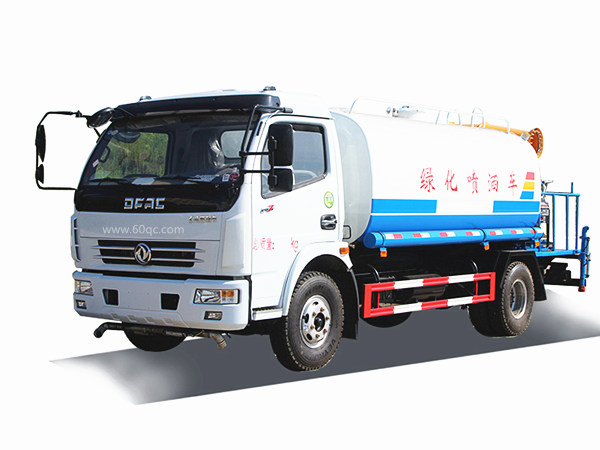 東風多利卡D7霧炮車