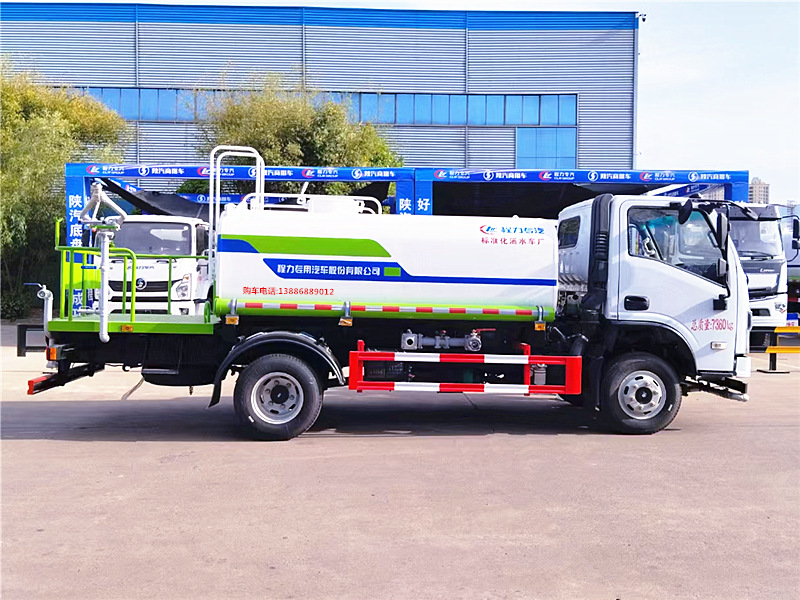 東風華神V3灑水車