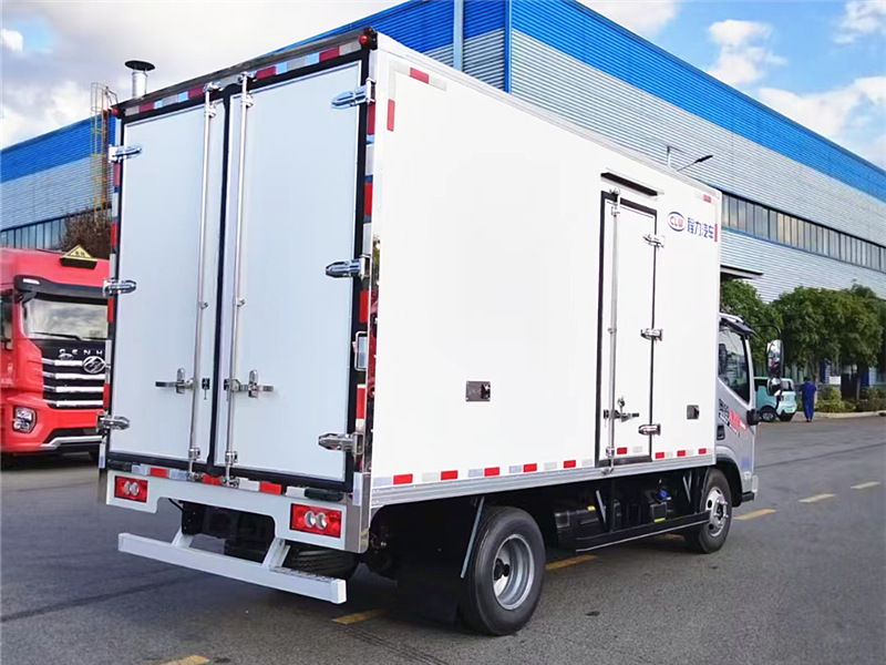 福田奧鈴速運冷藏車 福田奧鈴速運冷藏車